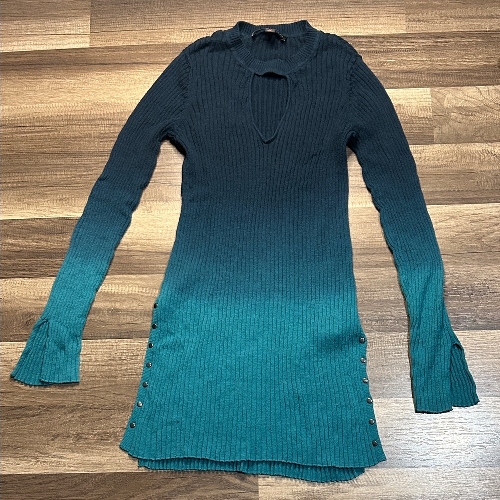 Rock & Republic Forest Green Long Sleeve Sweater - Size M